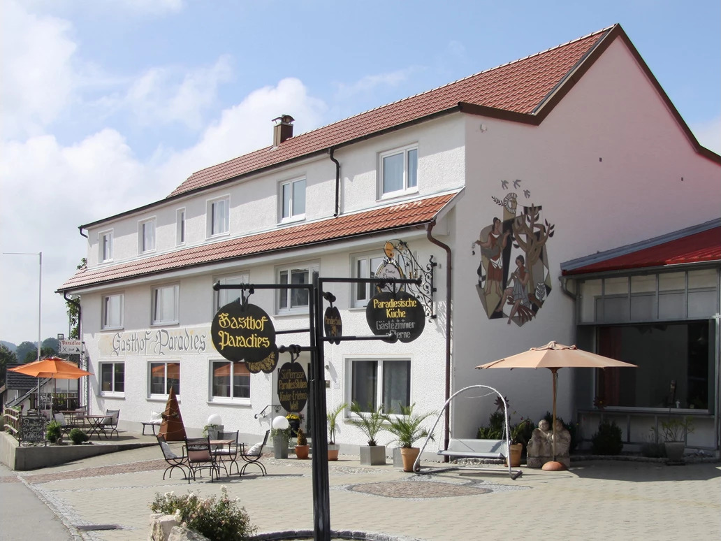 Adam & Eva Gasthof Paradies in Vogt mit Hotel und Paradiesfestsaal