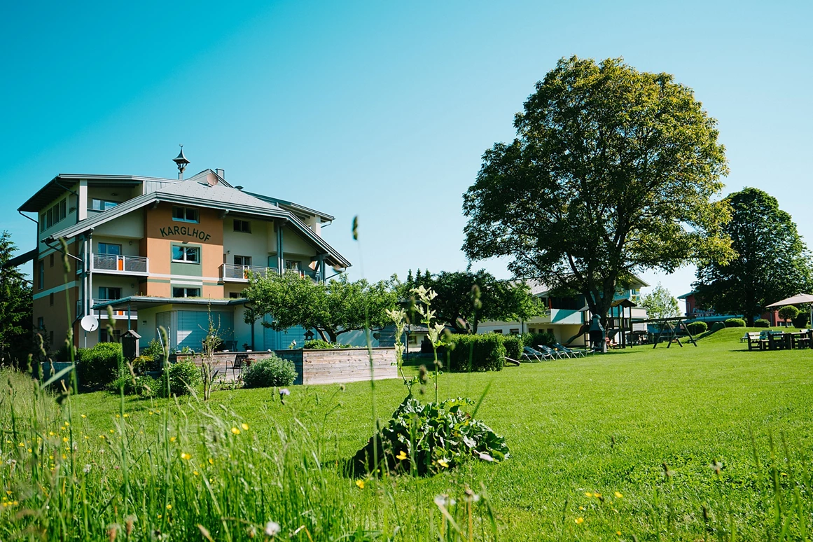 Ferienwohnungen und Seebungalows am Faaker See - Karglhof OG
