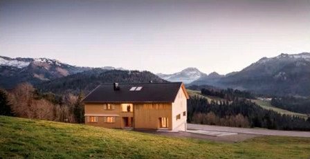 Halwina Hideaway