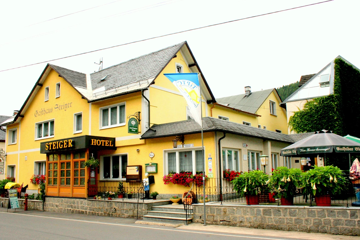 Hotel-Gasthaus Steiger mit Ferienhaus und Ferienwohnungen