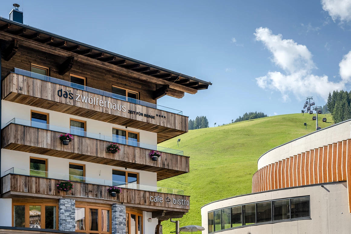 Hotel ZWÖLFERHAUS