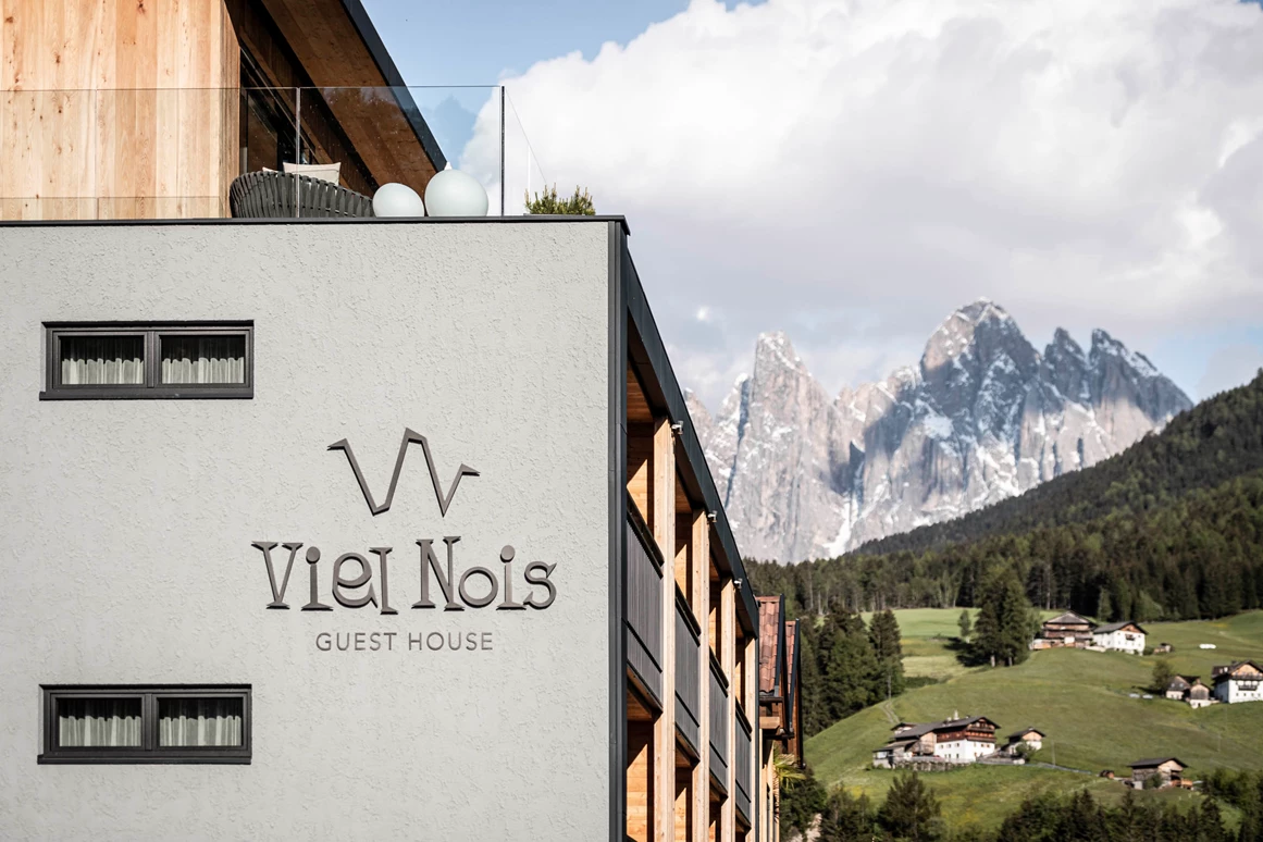 Viel Nois - Guest House